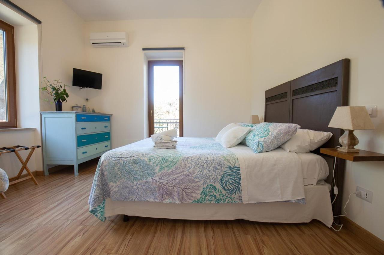 Villa La Quercia ميتا المظهر الخارجي الصورة