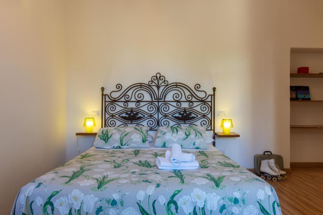 Villa La Quercia ميتا المظهر الخارجي الصورة